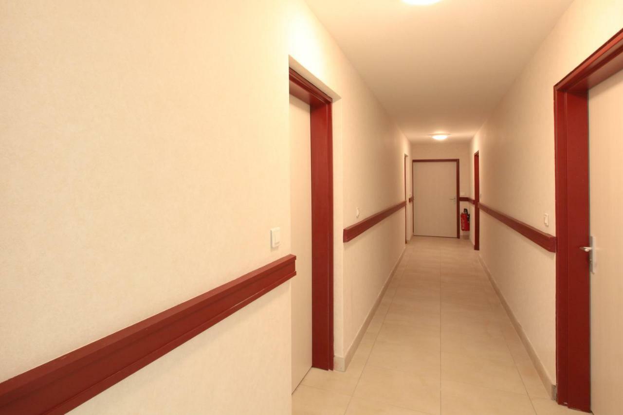 Vvf Residence أنغليه المظهر الخارجي الصورة