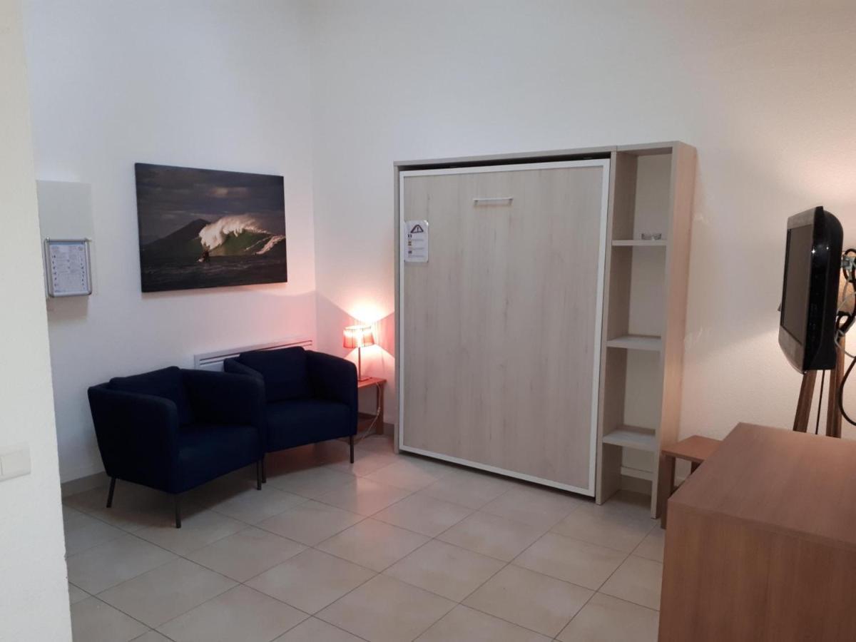 Vvf Residence أنغليه المظهر الخارجي الصورة