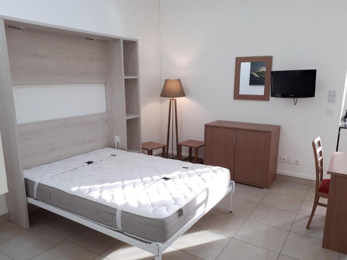 Vvf Residence أنغليه المظهر الخارجي الصورة